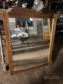 Specchio con lampada