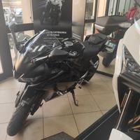 YAMAHA  YZF  R 125  ABS
