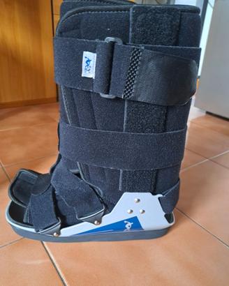 TUTORE A STIVALETTO RIGIDO BASSO marca FGP