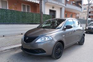 Lancia Ypsilon 1.2 Benz GPL casa madre