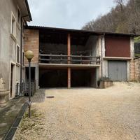 Garage a Badia Calavena (VR)