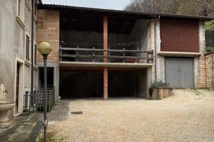 Garage a Badia Calavena (VR)