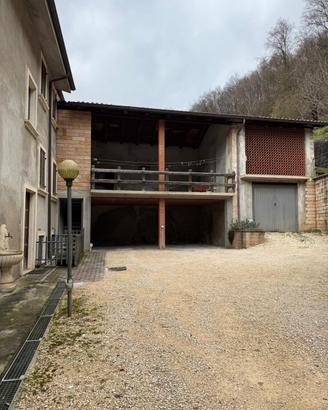 Garage a Badia Calavena (VR)