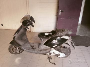 Tutti i ricambi Piaggio Zip 50 4T motore rotto