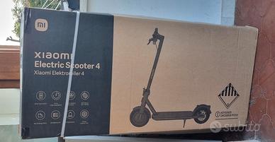 Monopattino Xiaomi Electric scooter 4