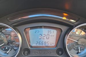 PIAGGIO MP3 300 HPE SPORT 2022