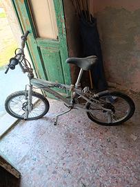 Bici freestyle 360 gradi