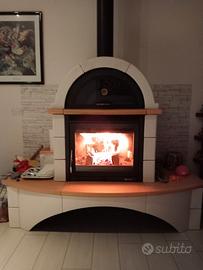 Stufa a legna maiolica grande