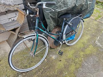 Bicicletta Vintage Verde/Nera – Possibile marca “G