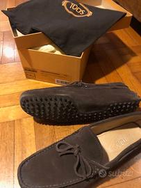 Mocassino camoscio Tod's uomo