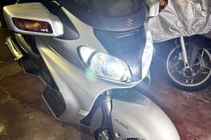 Suzuki. Burgman 650 executive