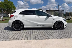 Mercedes A 45 amg