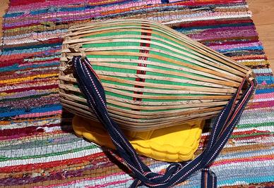 Mridanga tamburo percussione indiana