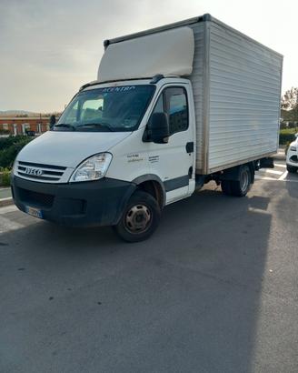 iveco daily 35c12 