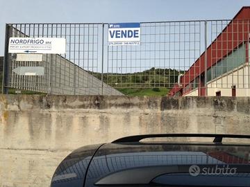 Muros capannone euro 80000