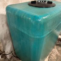 9 serbatoi in vetroresina per acqua potabile