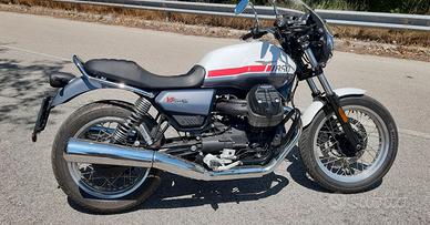 Moto Guzzi V 7 Special 850