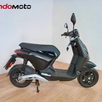 PIAGGIO 1 Active - 2022 Passaggio incluso