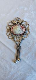Spilla Pendente Vintage BUBA - Cammeo Grande Stile