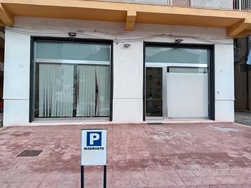 Magazzino commerciale zona Viale Aldo moro