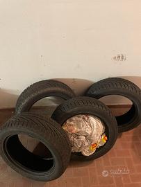 4 Pneumatici Pirelli