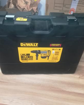 Martello pneumatico demolitore DeWALT D25733K