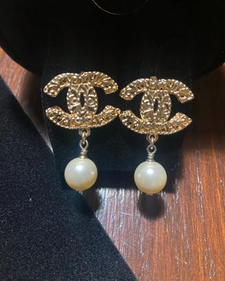 Orecchini  Chanel