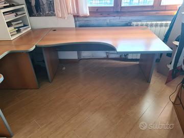 Scrivania 