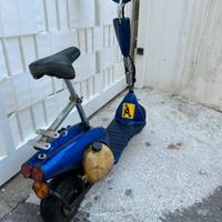 Monopattino a motore