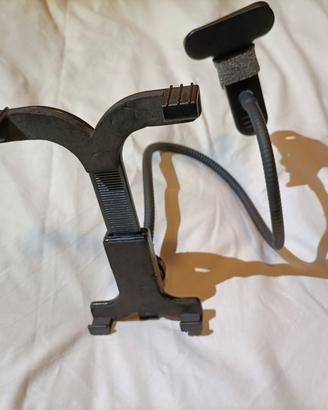 Supporto iPad Tablet Metallo Regolabile Universale