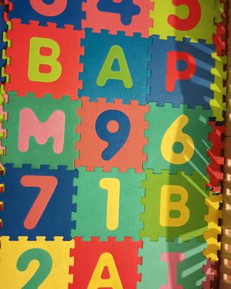 Tappeto a tasselli ammortizante puzzle per bambini