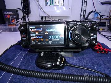 YAESU FT -X 1  V-U-HF 100 Watt Fissa /10 Watt port