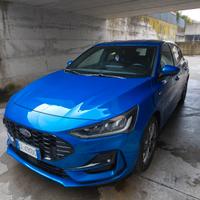 Ford Focus EcoBoost st line X 125cv