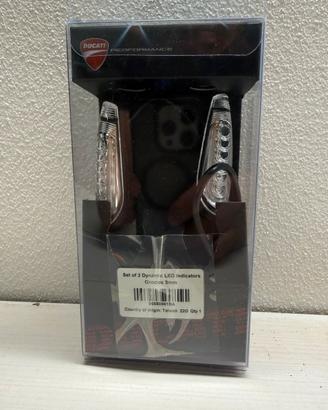 Coppia frecce a led ducati