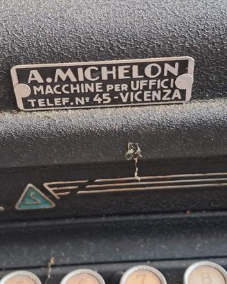 Macchina da scrivere d'epoca