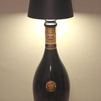 Giulio Ferrari bottiglia lampada led nera 