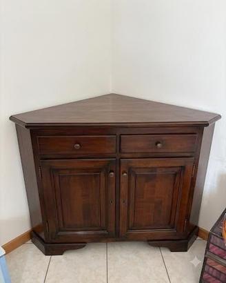 Mobile angolare in legno massiccio stile classico