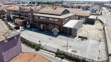 CAPANNONE A SANTA CROCE SULL'ARNO