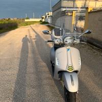Vespa GTS SuperTech 300 hpe
