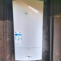 Caldaia murale a gas a condensazione Junkers