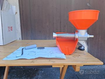 macchina manuale per passata di pomodoro 