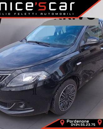 Lancia Ypsilon 1.0 FireFly 5 porte S&S Hybrid...