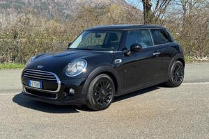 Mini 1.5 Cooper 3 porte Auto, Garantita