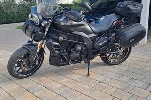 moto benelli 502c