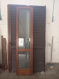 Porta finestra in legno, con persiana in alluminio