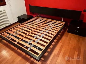 Letto matrimoniale “sospeso” + comodini