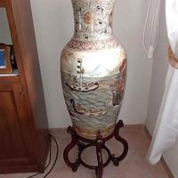 Vaso cinese con piedistallo 