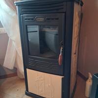 Termostufa a legna LINCAR modello Annalaura
