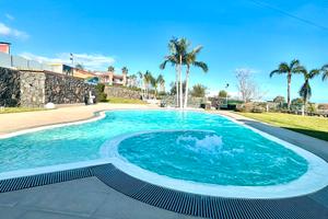 Appartamenti con piscina ad Acireale