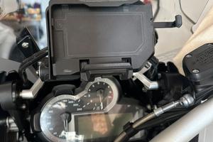 Connected crable Bmw